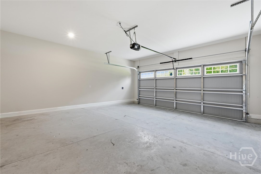 93 Ennis Road Property Photo 36