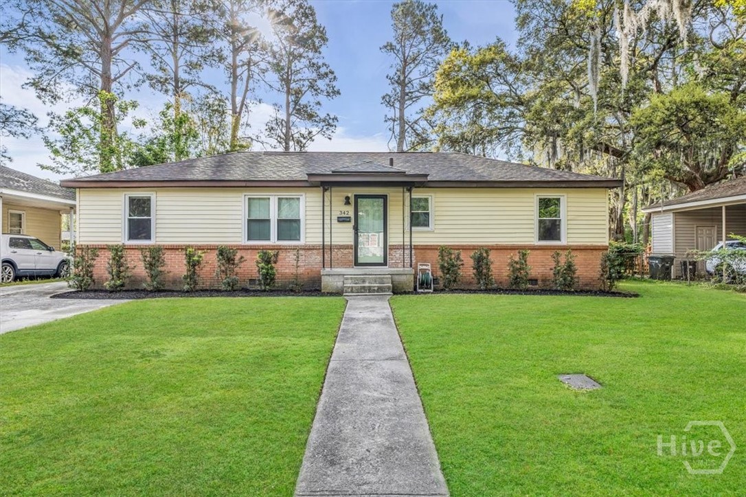 342 BUNTING Drive Property Photo 1