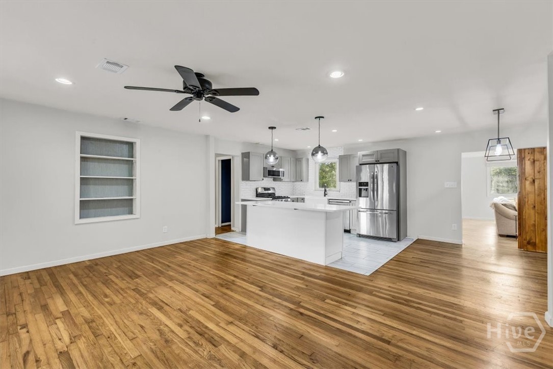 342 Bunting Drive Property Photo 3