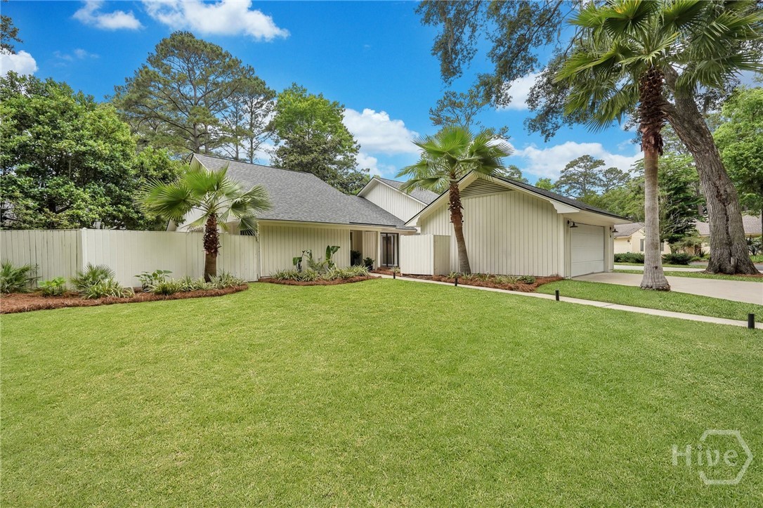 10 Henry Clay Court Property Photo 1