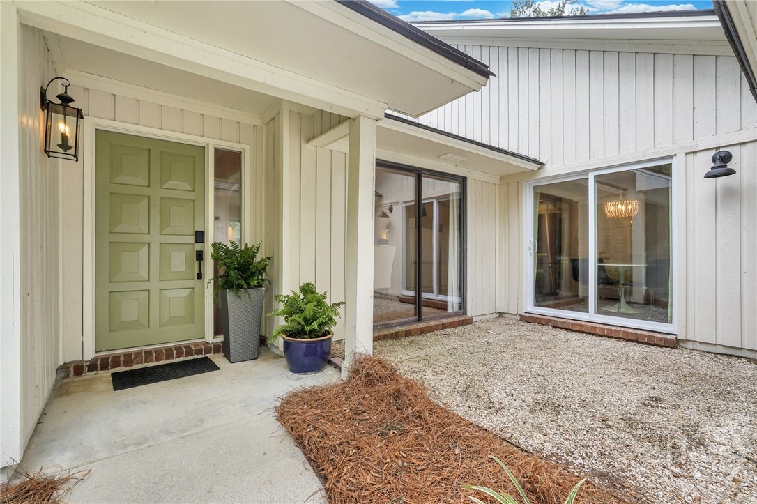 10 Henry Clay Court Property Photo 3