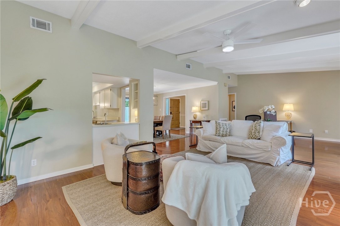 10 Henry Clay Court Property Photo 12