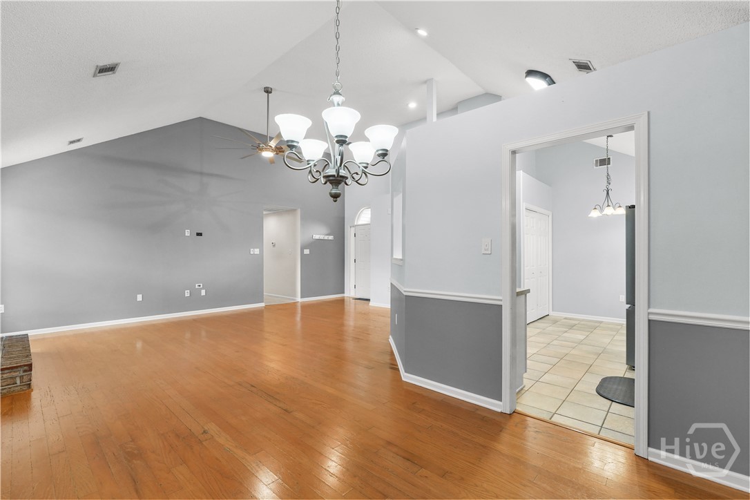 119 Meadowside Lane Property Photo 13