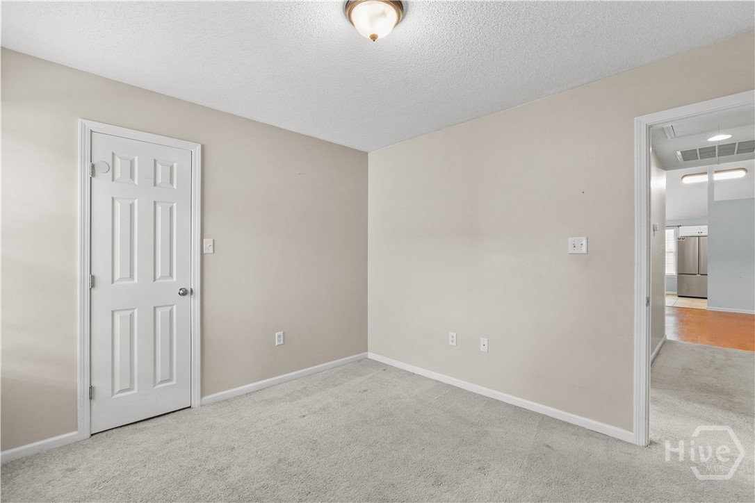 119 Meadowside Lane Property Photo 17