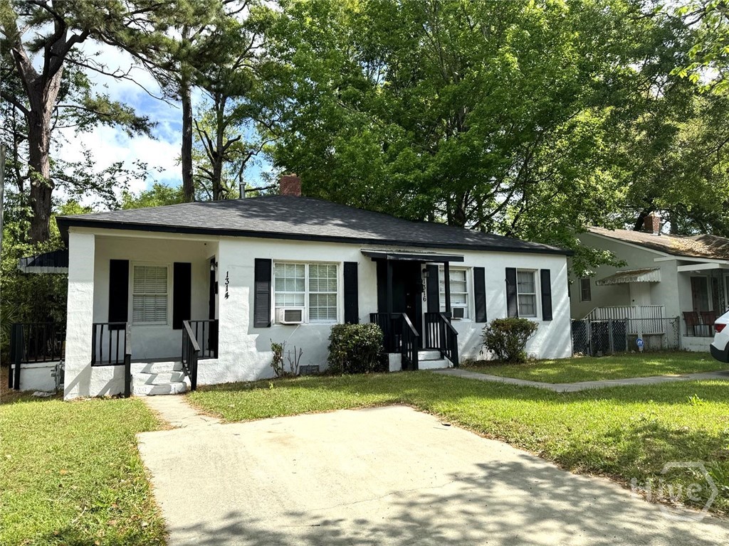 1314 E 54th Street Property Photo 2