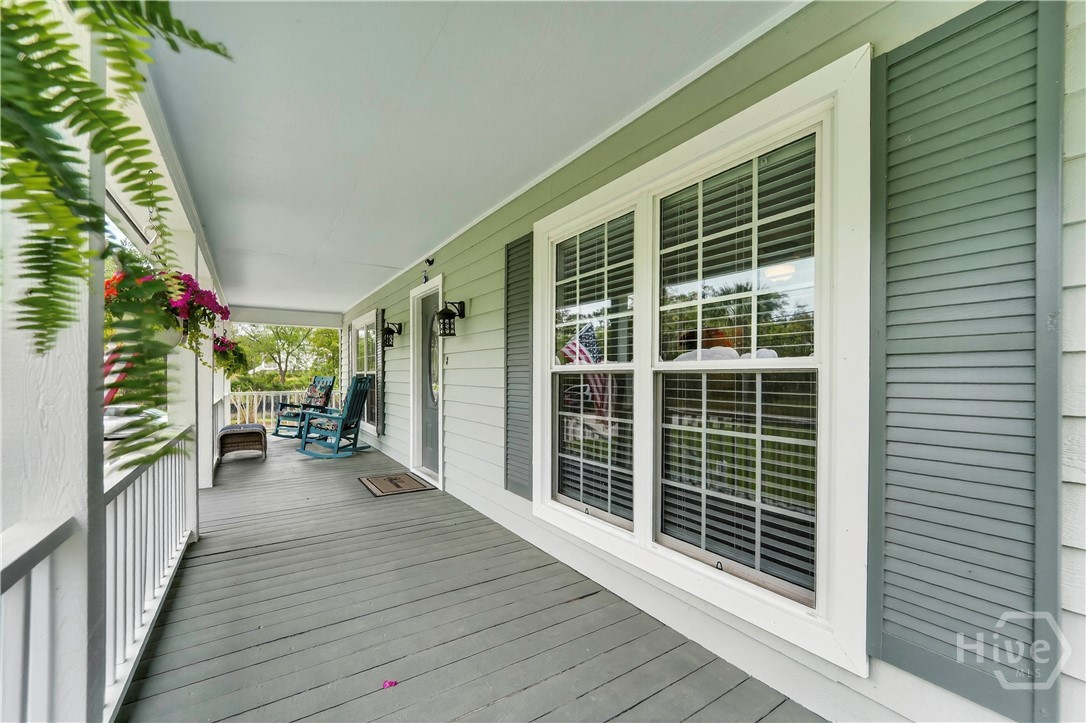 158 Penrose Drive Property Photo 7