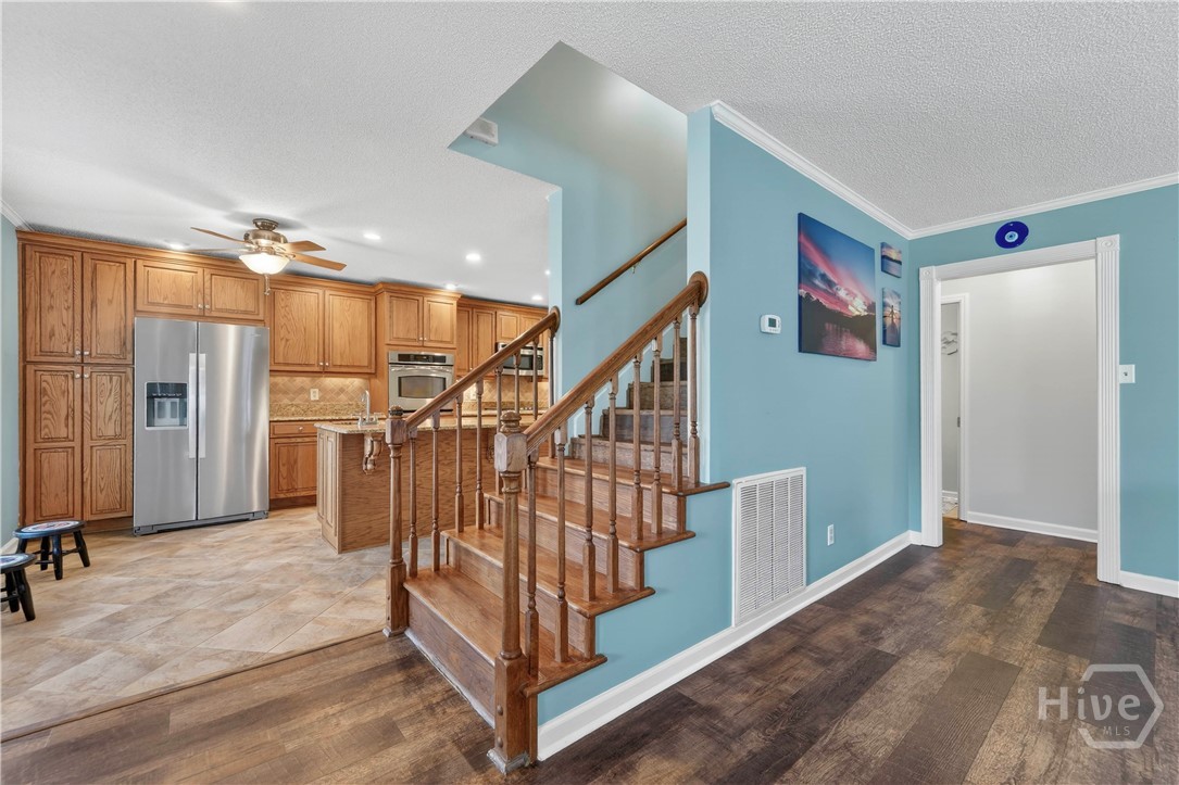 158 Penrose Drive Property Photo 11