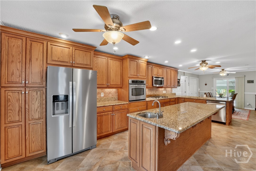 158 Penrose Drive Property Photo 12