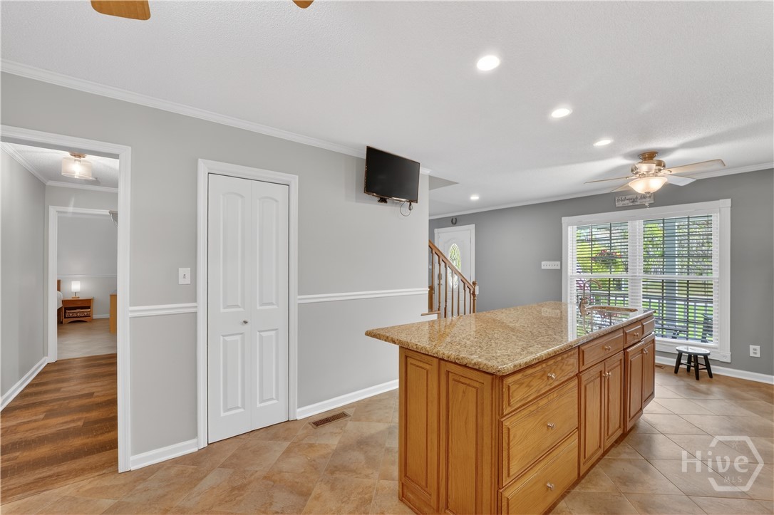 158 Penrose Drive Property Photo 15