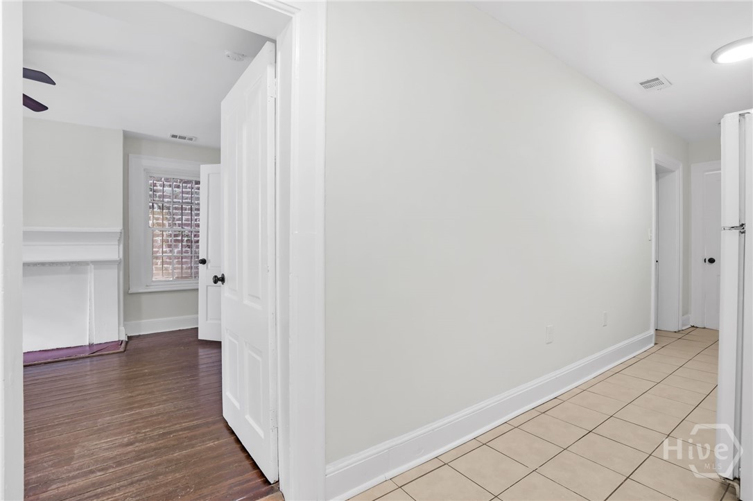 703 Barnard Street A Property Photo 8