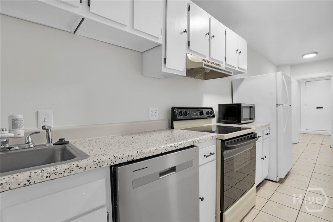703 Barnard Street A Property Photo 11