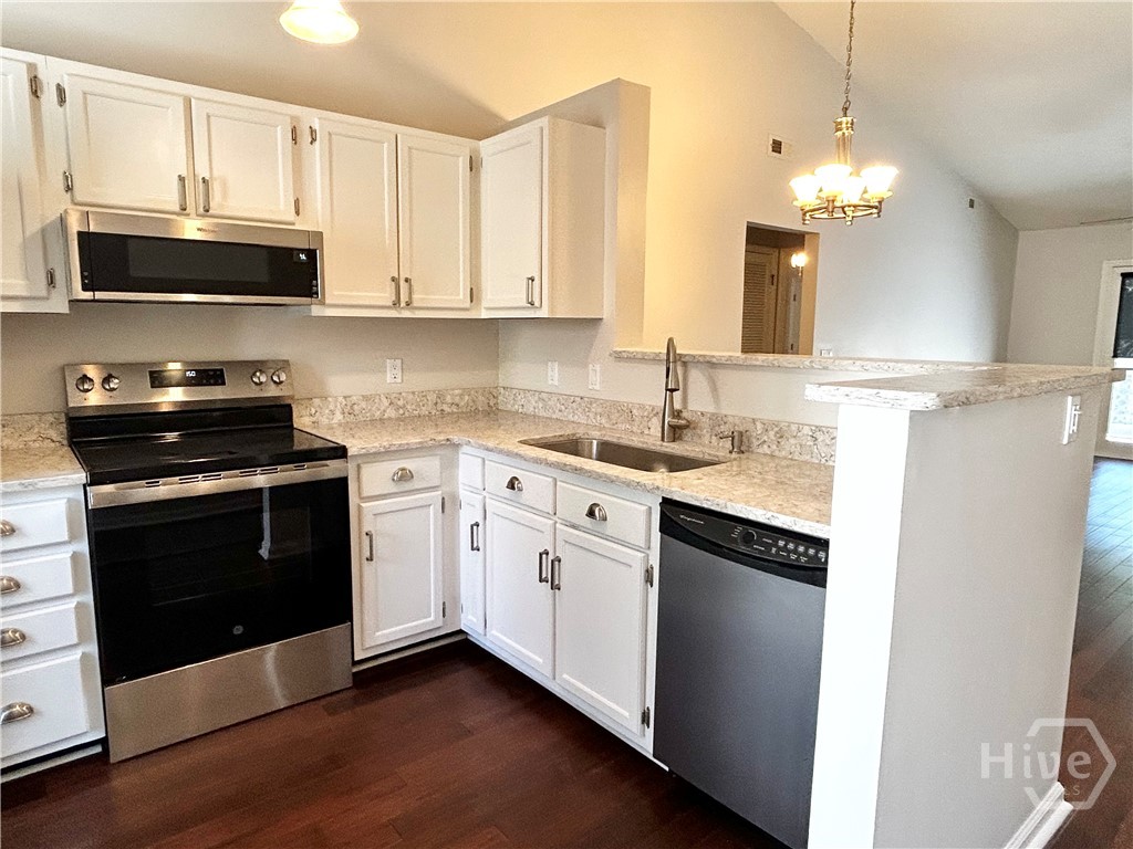 52 Bull River Bluff Drive Property Photo 8