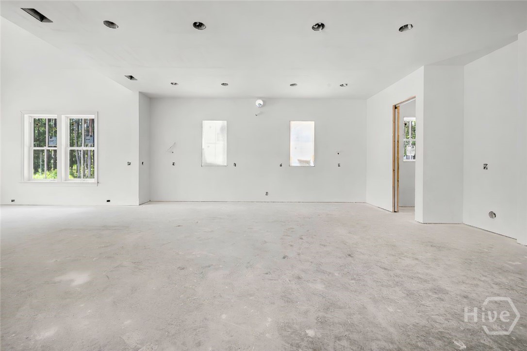 4 Oak Leaf Place Property Photo 4