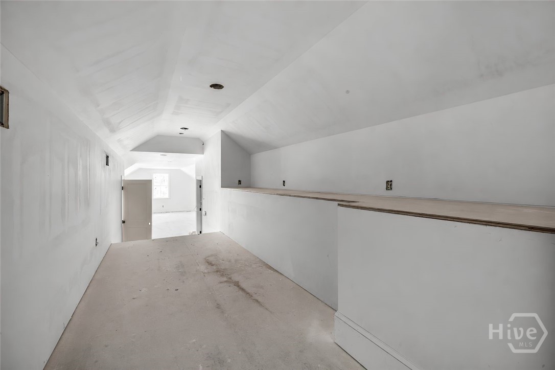 4 Oak Leaf Place Property Photo 7