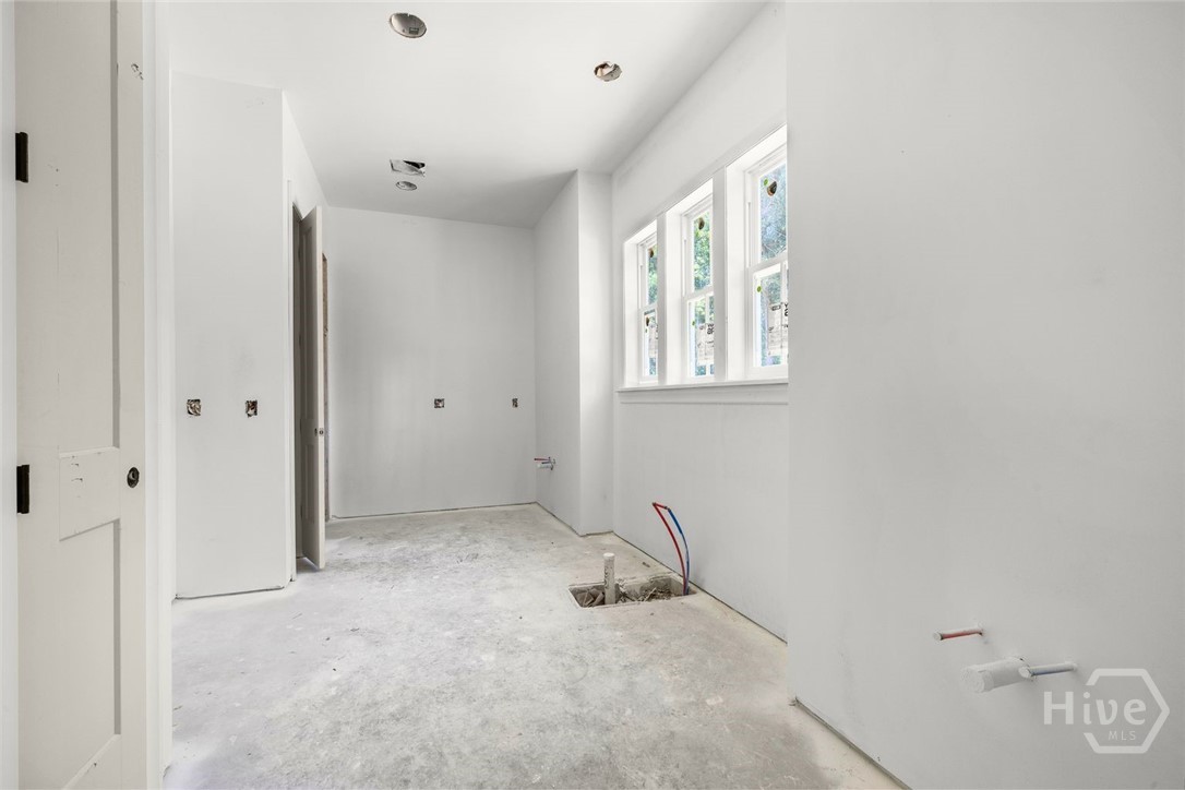4 Oak Leaf Place Property Photo 8