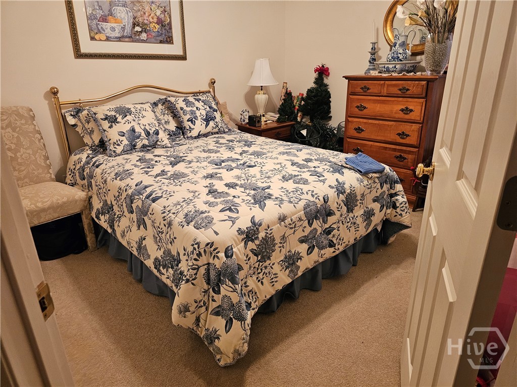 127 Lakeshore Drive Property Photo 16