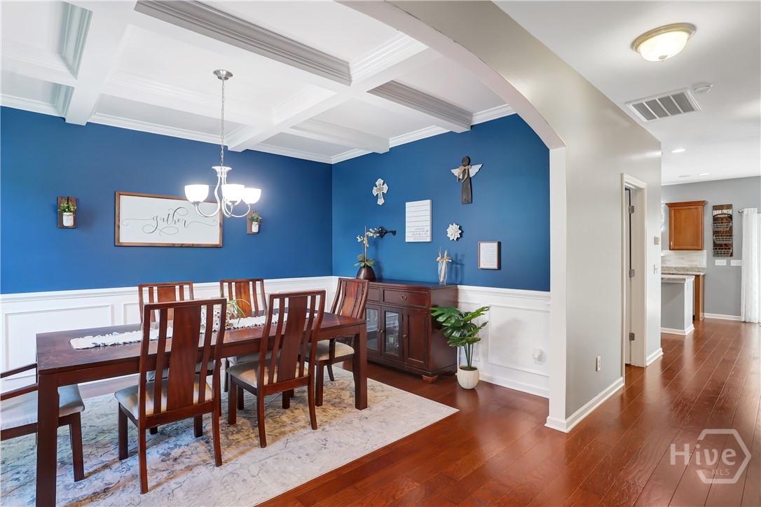 821 Garden Hills Loop Property Photo 6