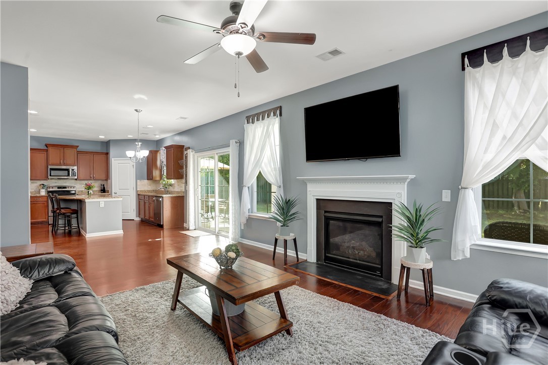 821 Garden Hills Loop Property Photo 18