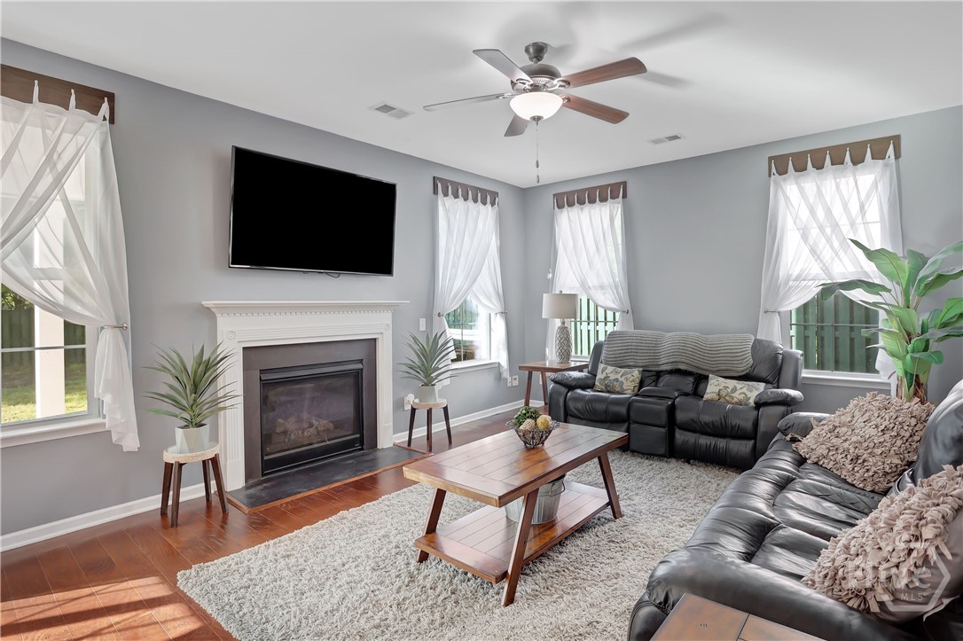 821 Garden Hills Loop Property Photo 19