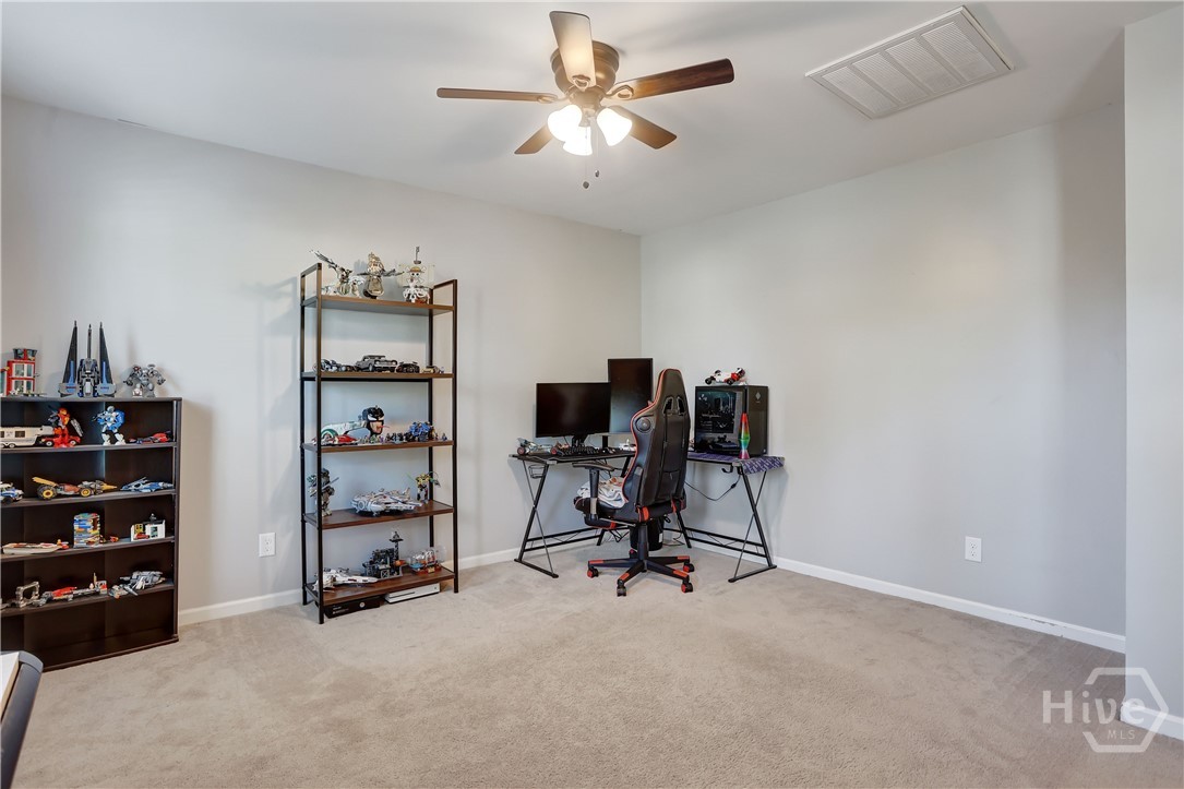 821 Garden Hills Loop Property Photo 21