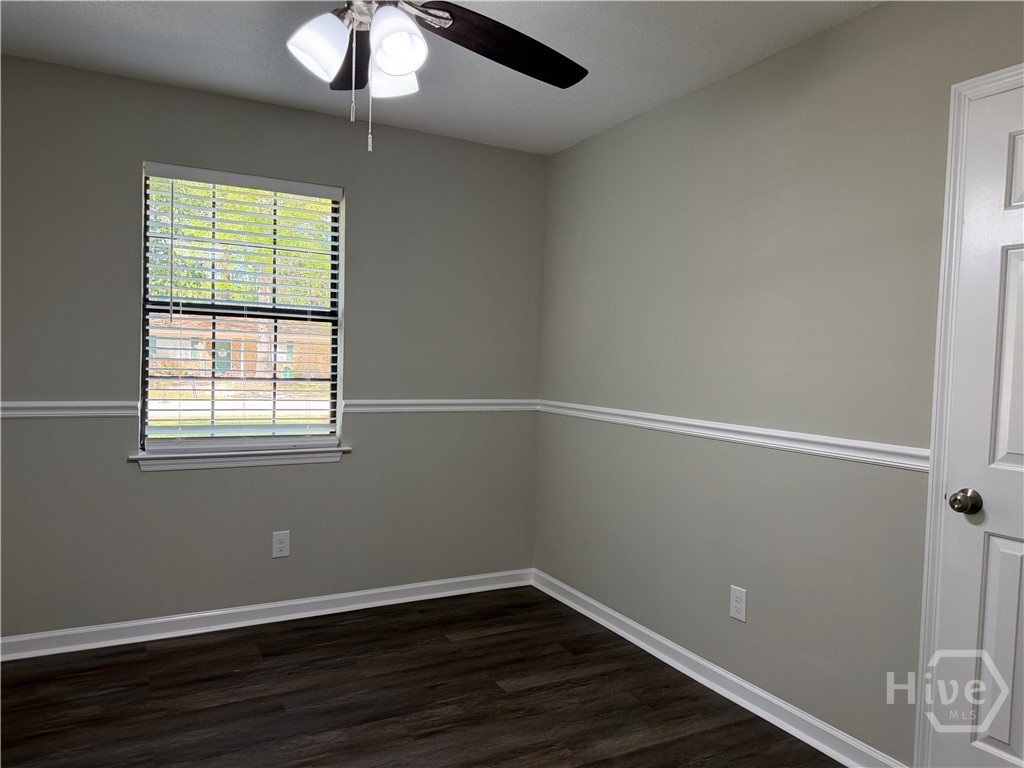 215 Pinecrest Place Property Photo 16