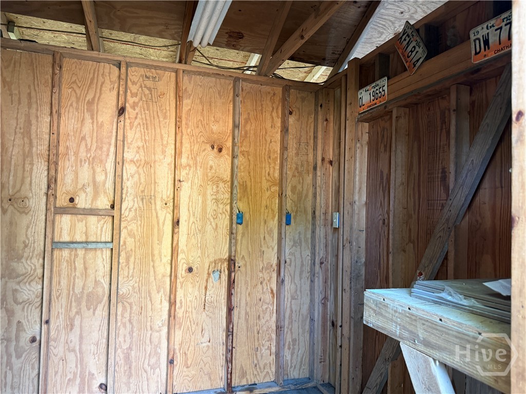 215 Pinecrest Place Property Photo 22