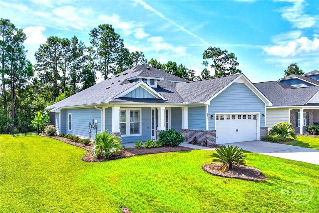 273 McQueen Drive Property Photo 1