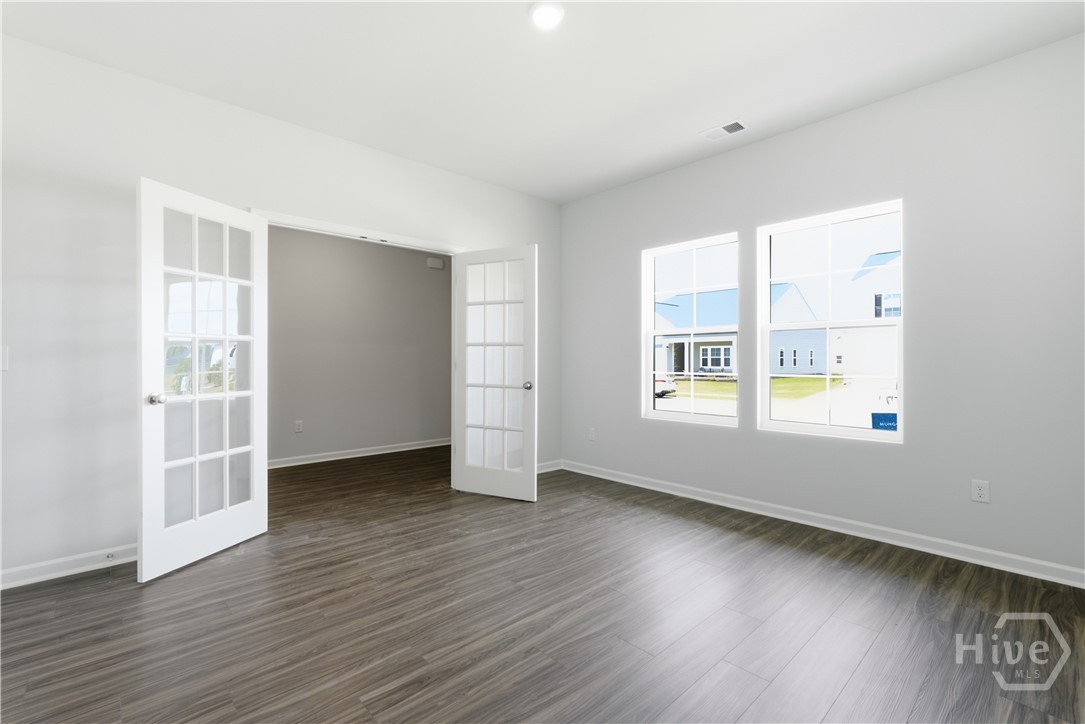 109 Daylily Drive Property Photo 8