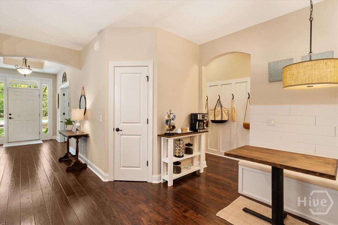 120 Ridgewood Park Court Property Photo 16