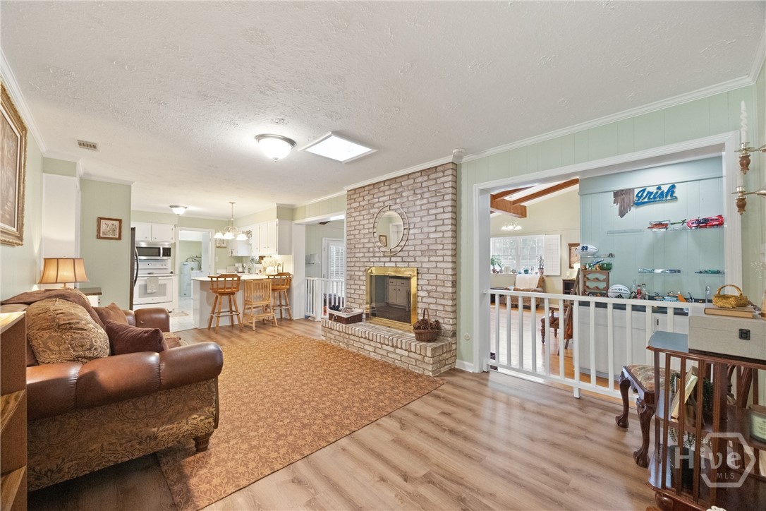 384 Hunt Drive Property Photo 8