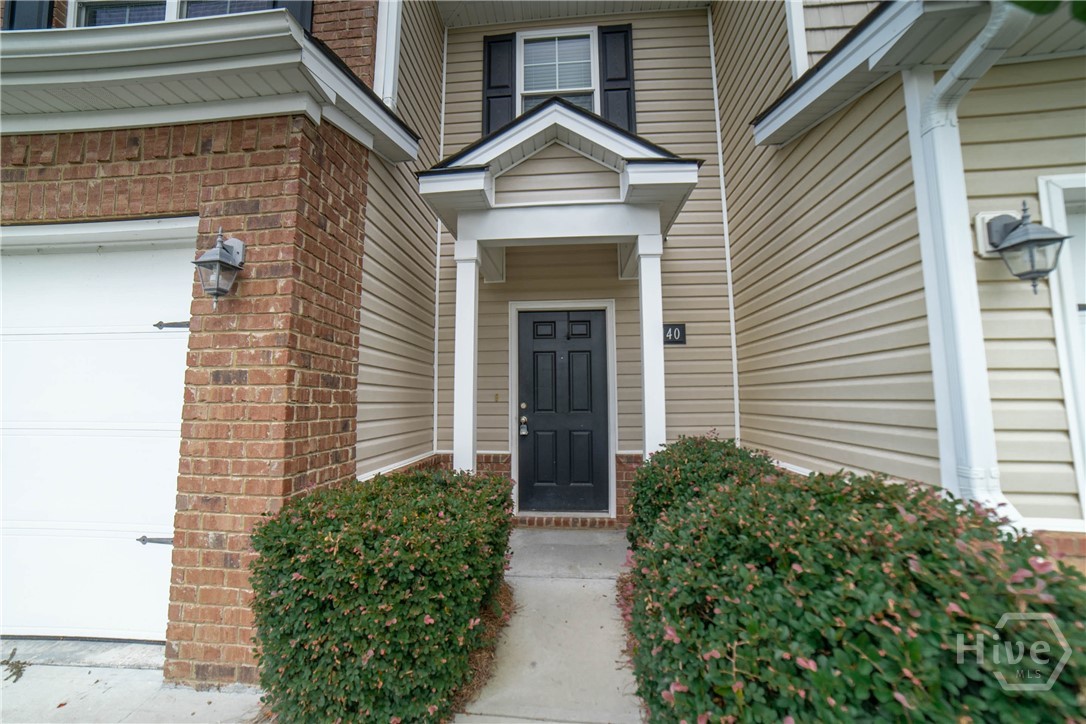 140 Cantle Drive Property Photo 2