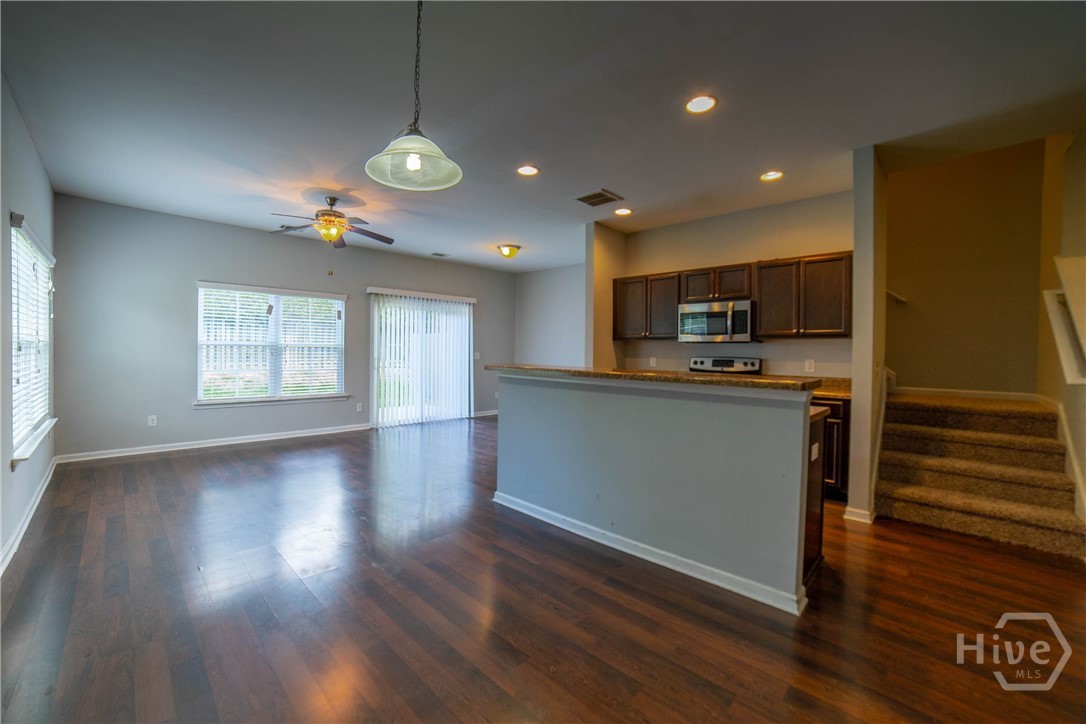 140 Cantle Drive Property Photo 13