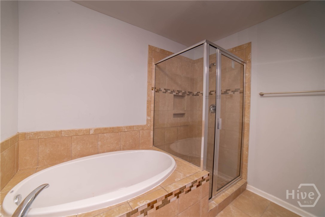 140 Cantle Drive Property Photo 19