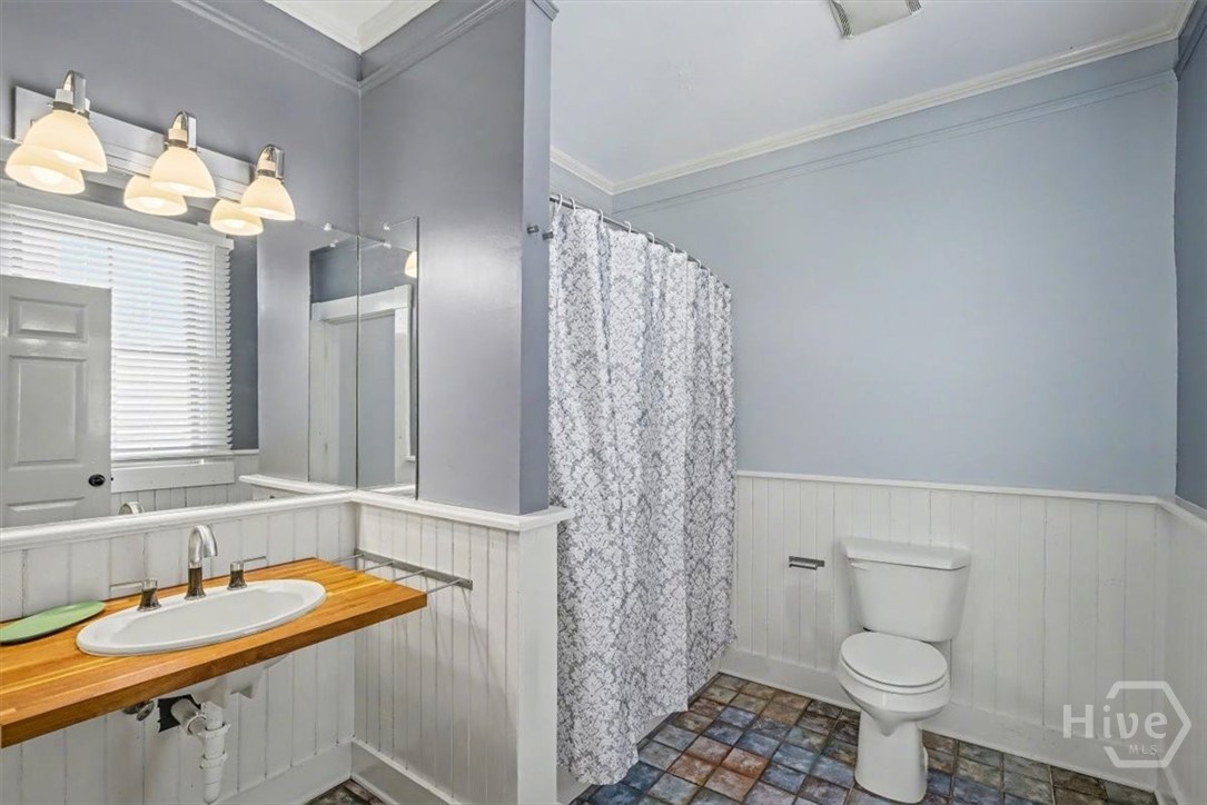 341 E Broad Street Property Photo 21