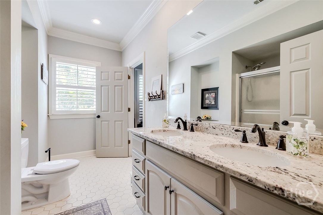 2 Thibault Lane Property Photo 39