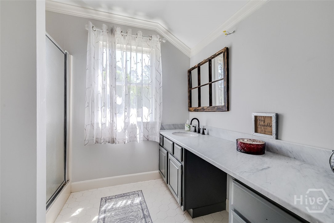 2 Thibault Lane Property Photo 44