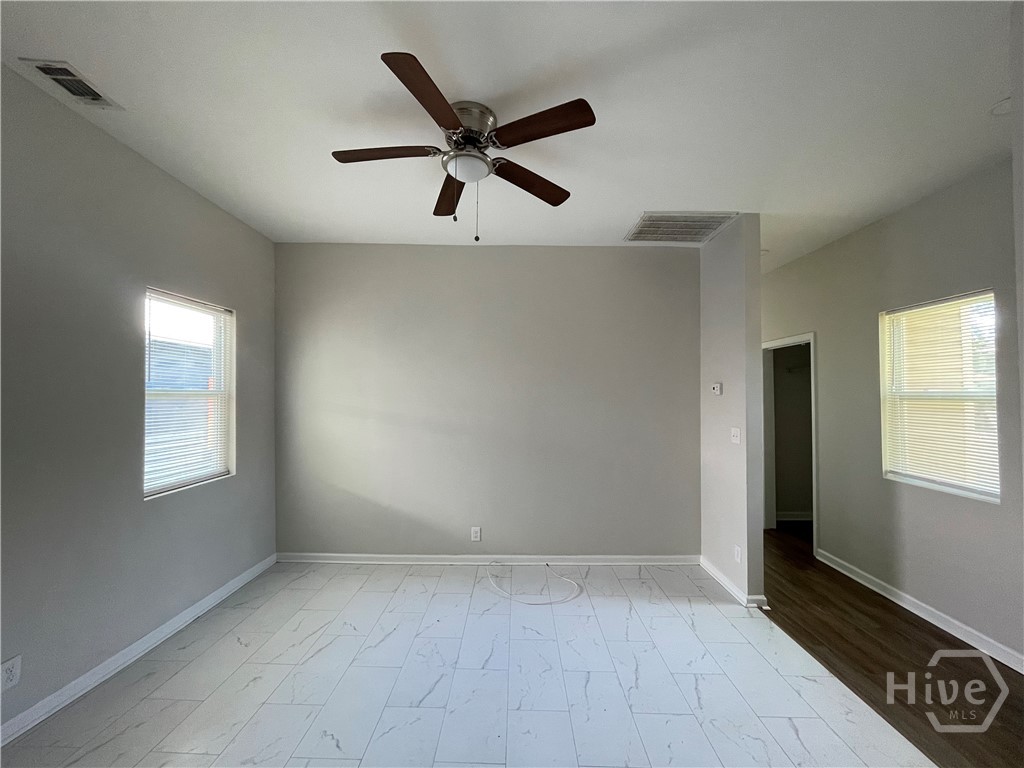 1112 E Bolton Street Property Photo 4
