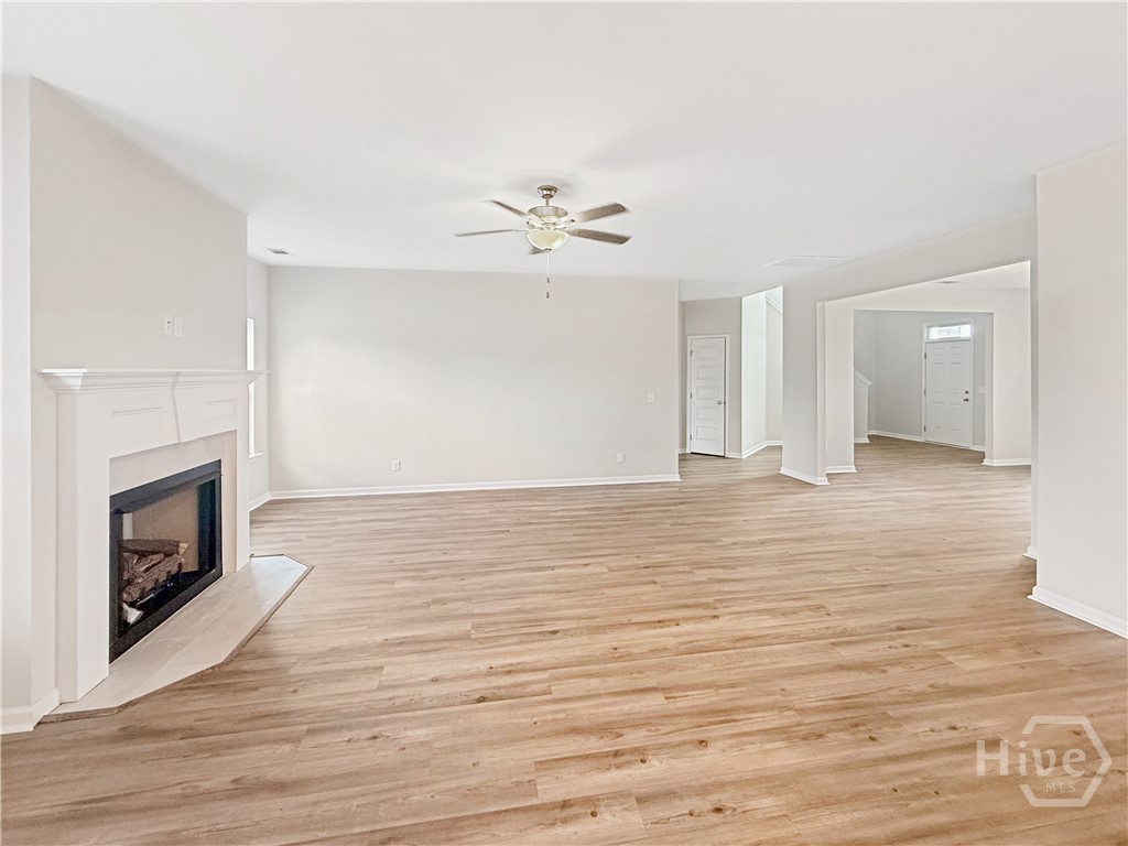 362 Quail Run Way Se Property Photo 5
