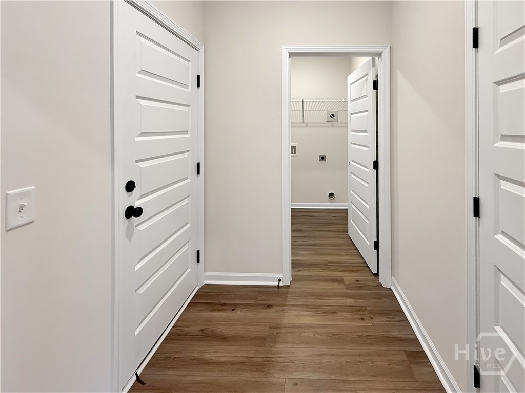 382 Quail Run Way Se Property Photo 3
