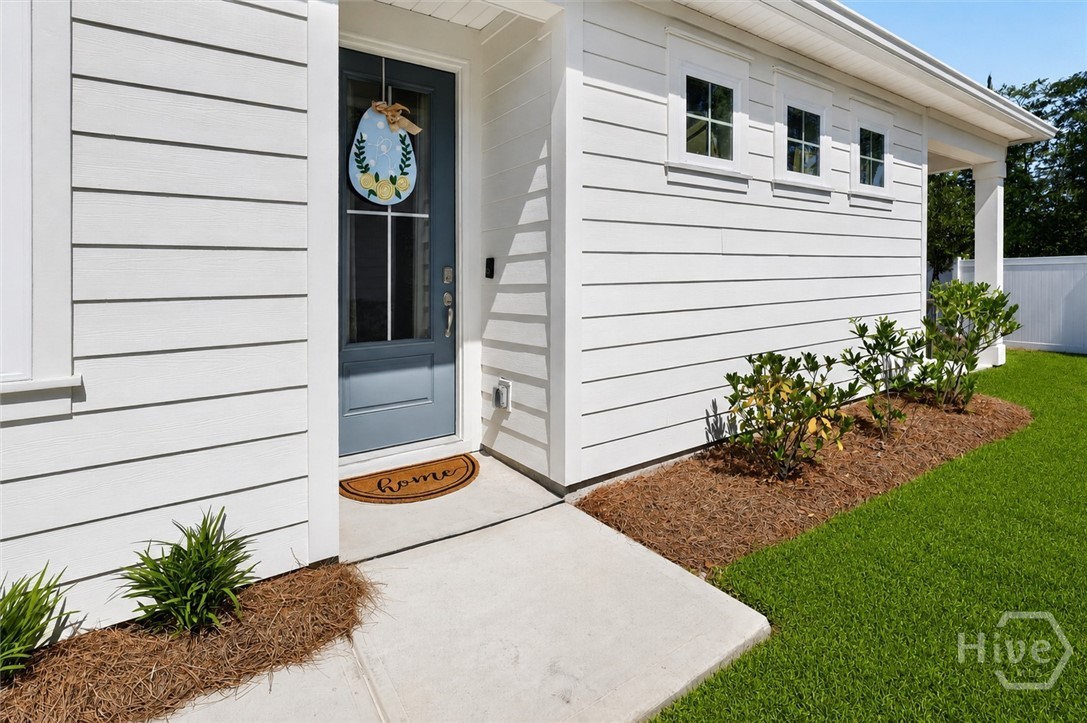 208 Holloway Hill Property Photo 4