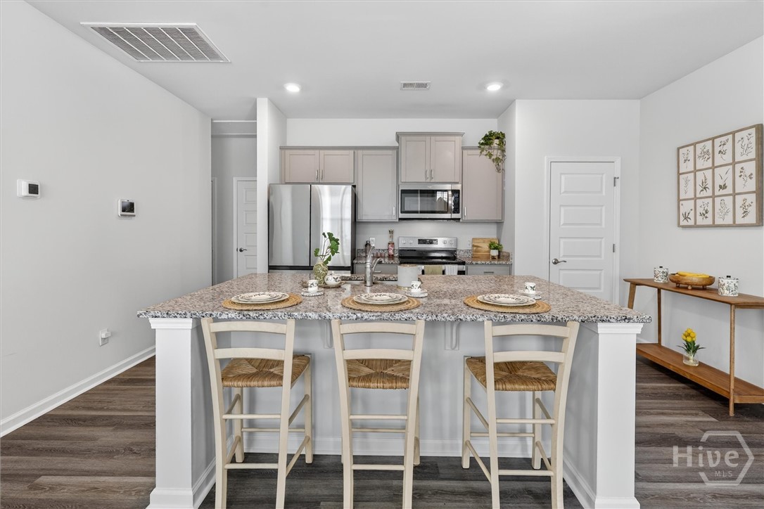 208 Holloway Hill Property Photo 11