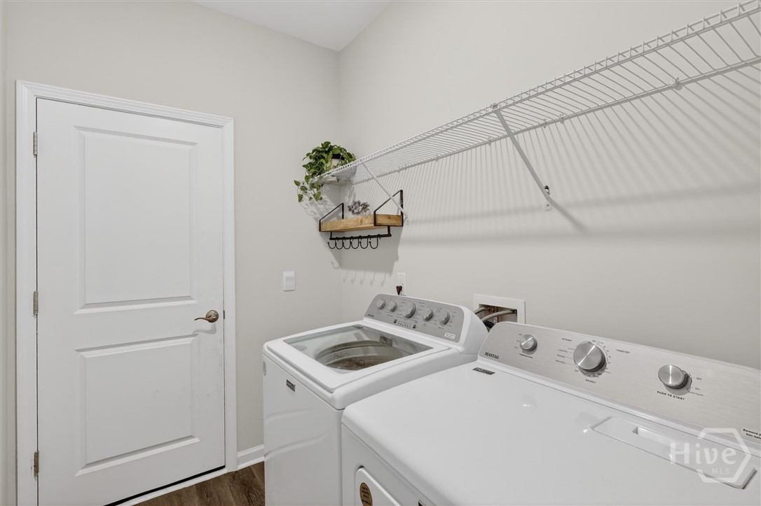 208 Holloway Hill Property Photo 28