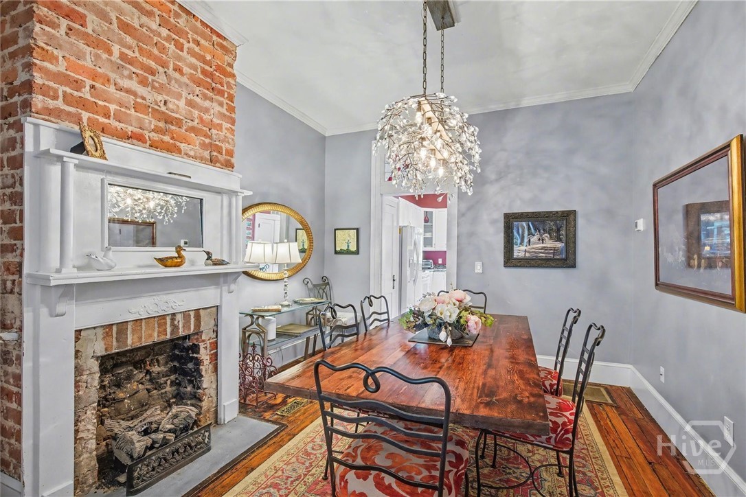 523 E Gaston Street Property Photo 8