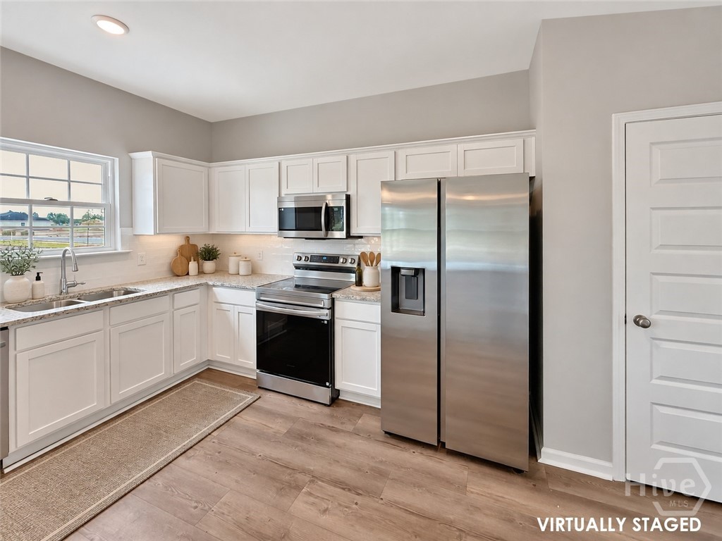 131 Laural Wood Road Se Property Photo 14