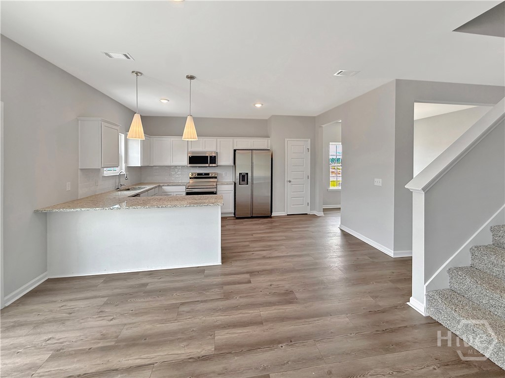 131 Laural Wood Road Se Property Photo 17