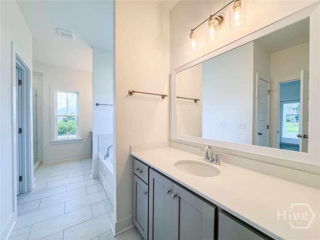 1243 Kyles Loop Ne Property Photo 15