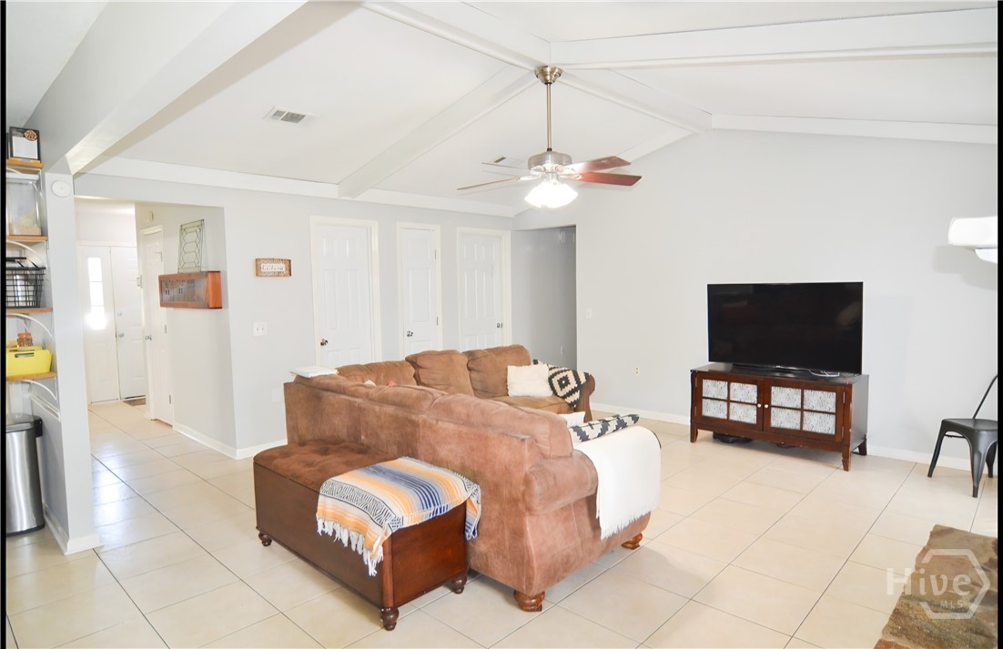 605 Windhaven Drive Property Photo 4