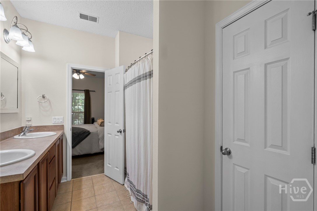 52 Falkland Avenue Property Photo 15