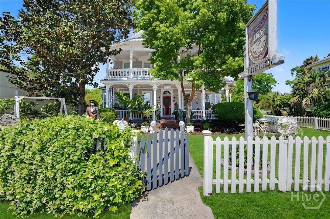 209 Osborne Street Property Photo 1