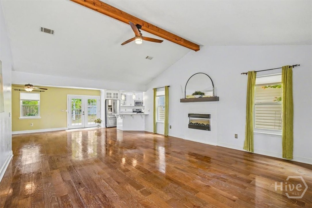 762 Robin Hood Drive Property Photo 3